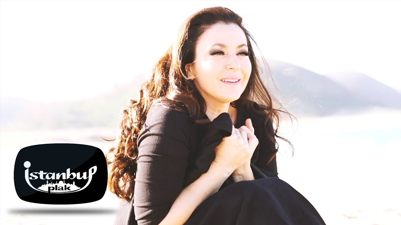 Yonca Şahinbaş - Şimdi Uzaklardasın