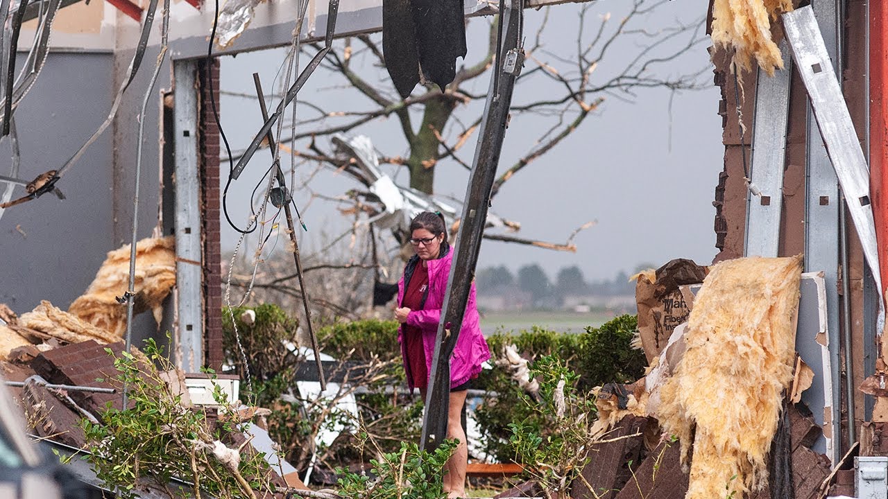 Dramatic video shows a twister ripping through Jonesboro in Arkansas
