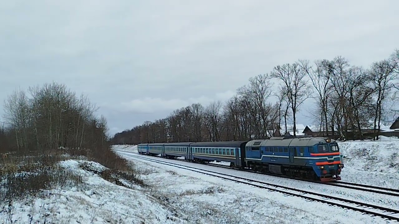 ДРБ1-12 + 2М62у-0309 с пригородным поездом прибывает на о.п.Дедново
