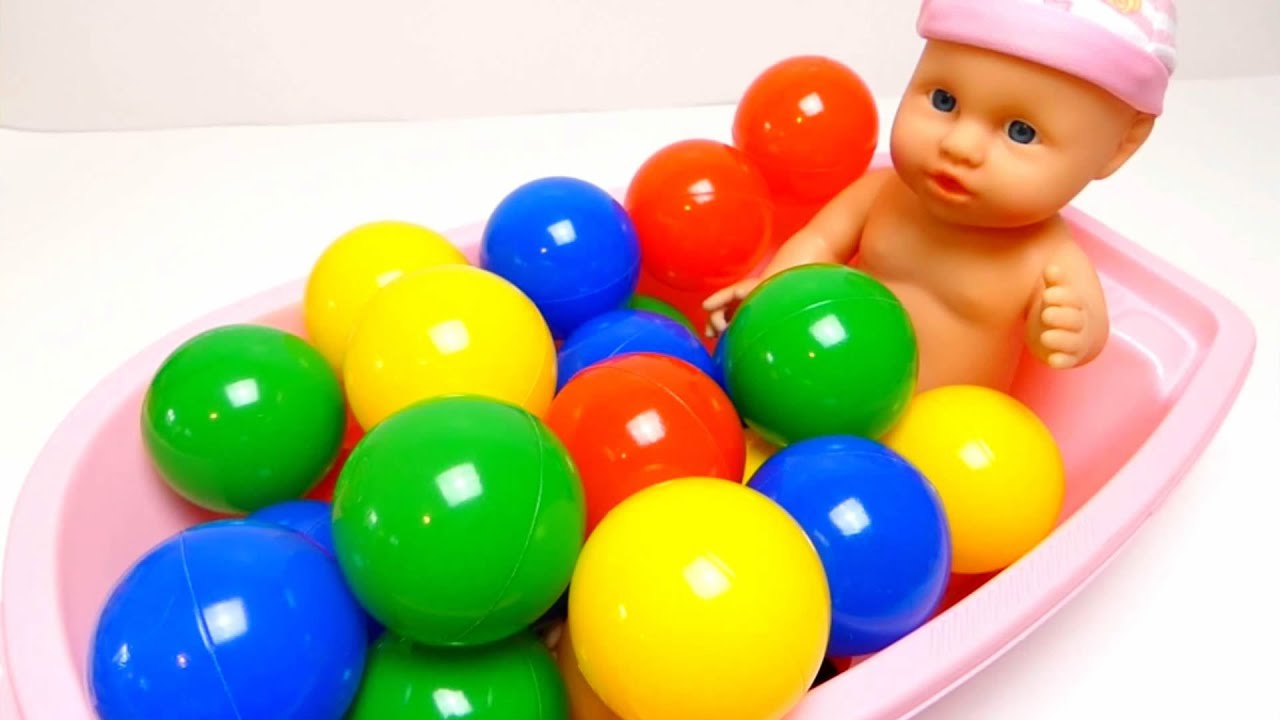 Baby Doll take a Ball Pit Bath & Surprise Toys - Hello Kitty,  Minions
