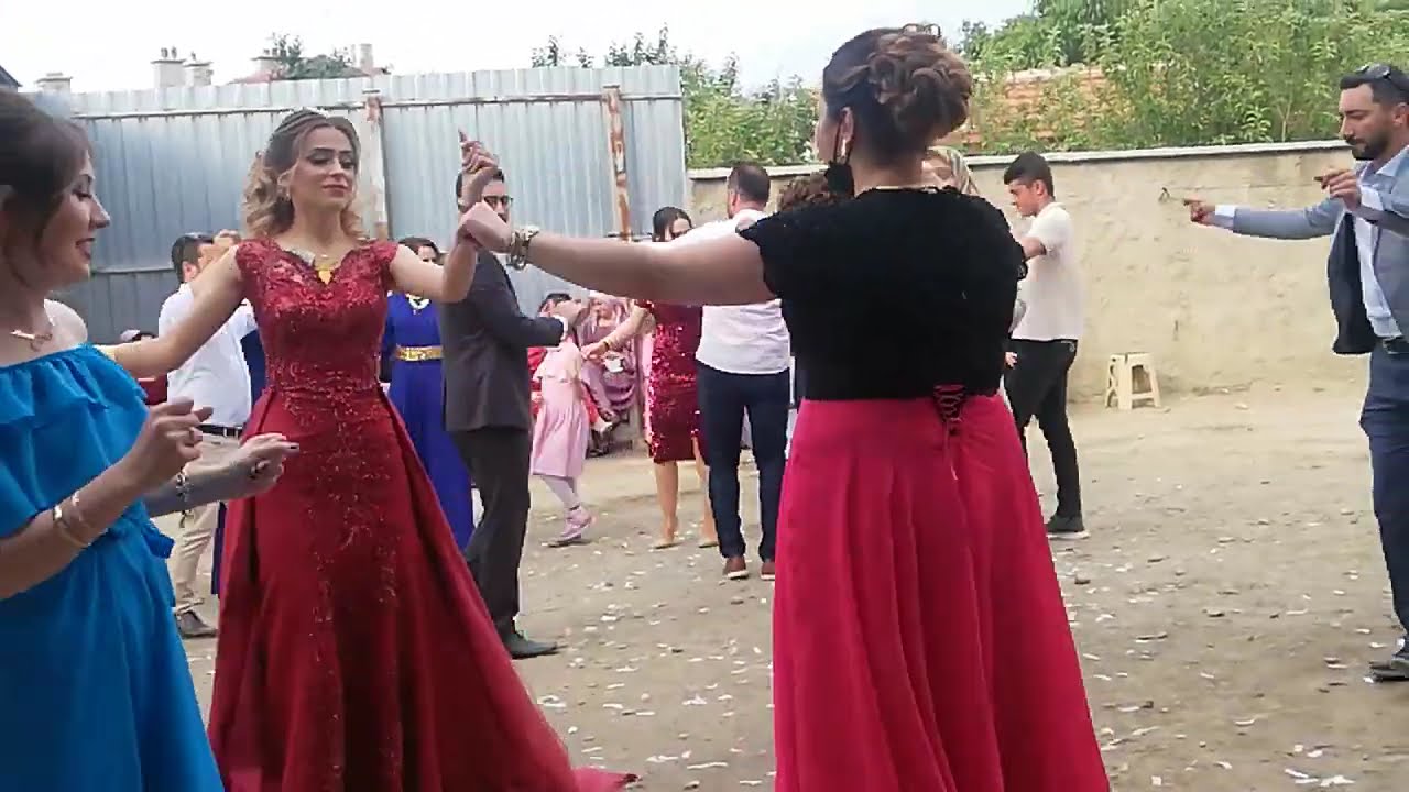 Müzisyen Özlem Ökten AKŞEHİR düğünleri Sorkun köyü mahallesinden seda & sefa çiftinin düğünü kına