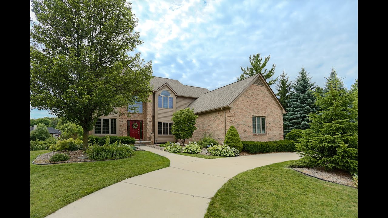 22359 Anna Maria Court, Novi, MI 48374