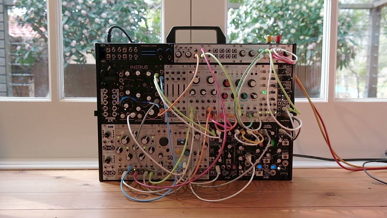 Small Eurorack System // Generative Ambient Modular Synth Performance