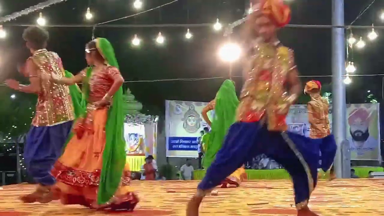 #_garba_#navratrispecia#dholidasong #_dance_video #_video_अच्छा_लगे_तो_like_and_subscribe_करे #rewa