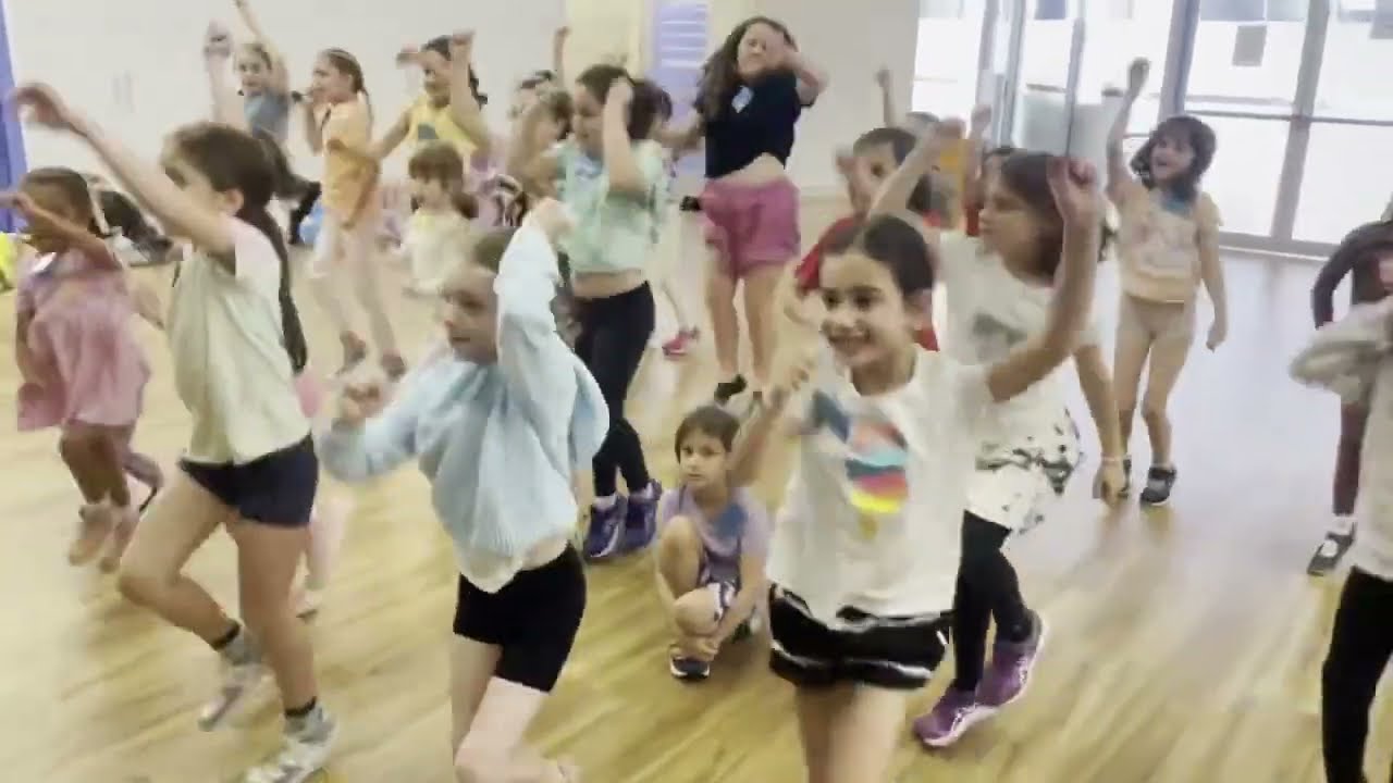 Bop till you Drop Bondi Junction School Holiday Performing Arts Program