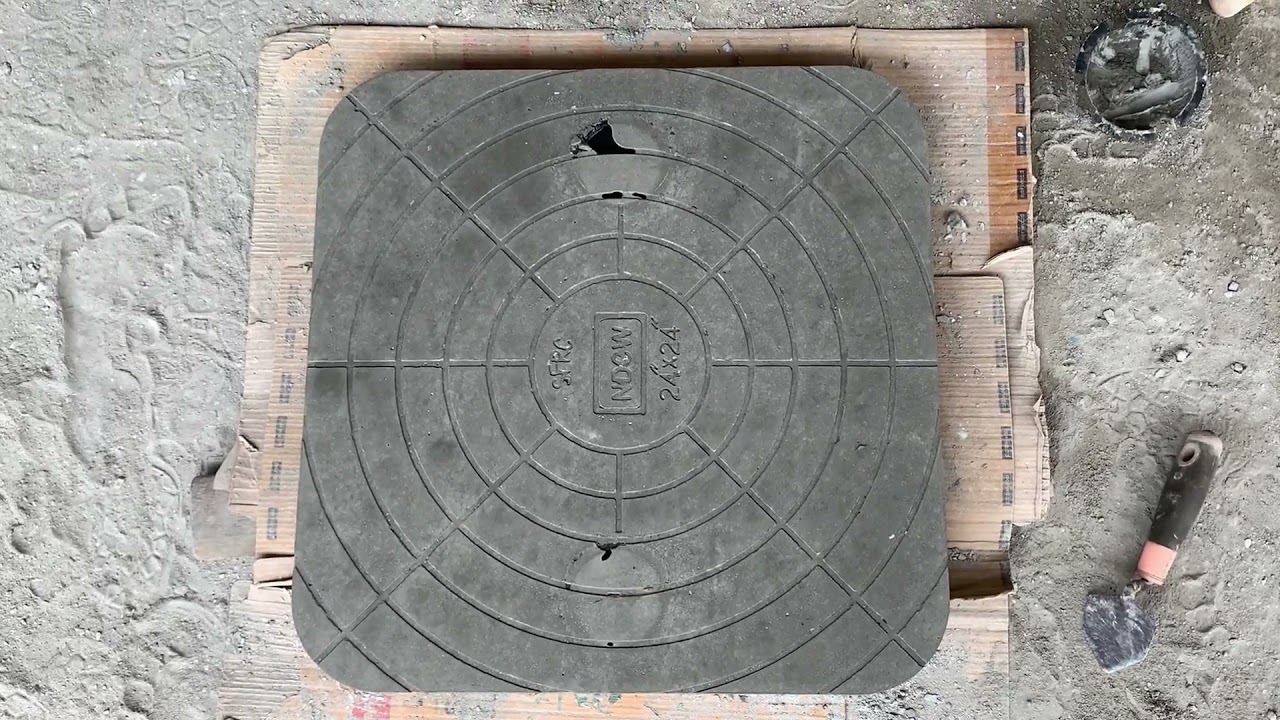 manhole cover slab de-molding  (DIY)