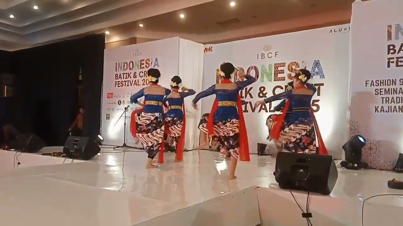 NYI ronggeng#cakrawati@padepokan Krisna wijaya