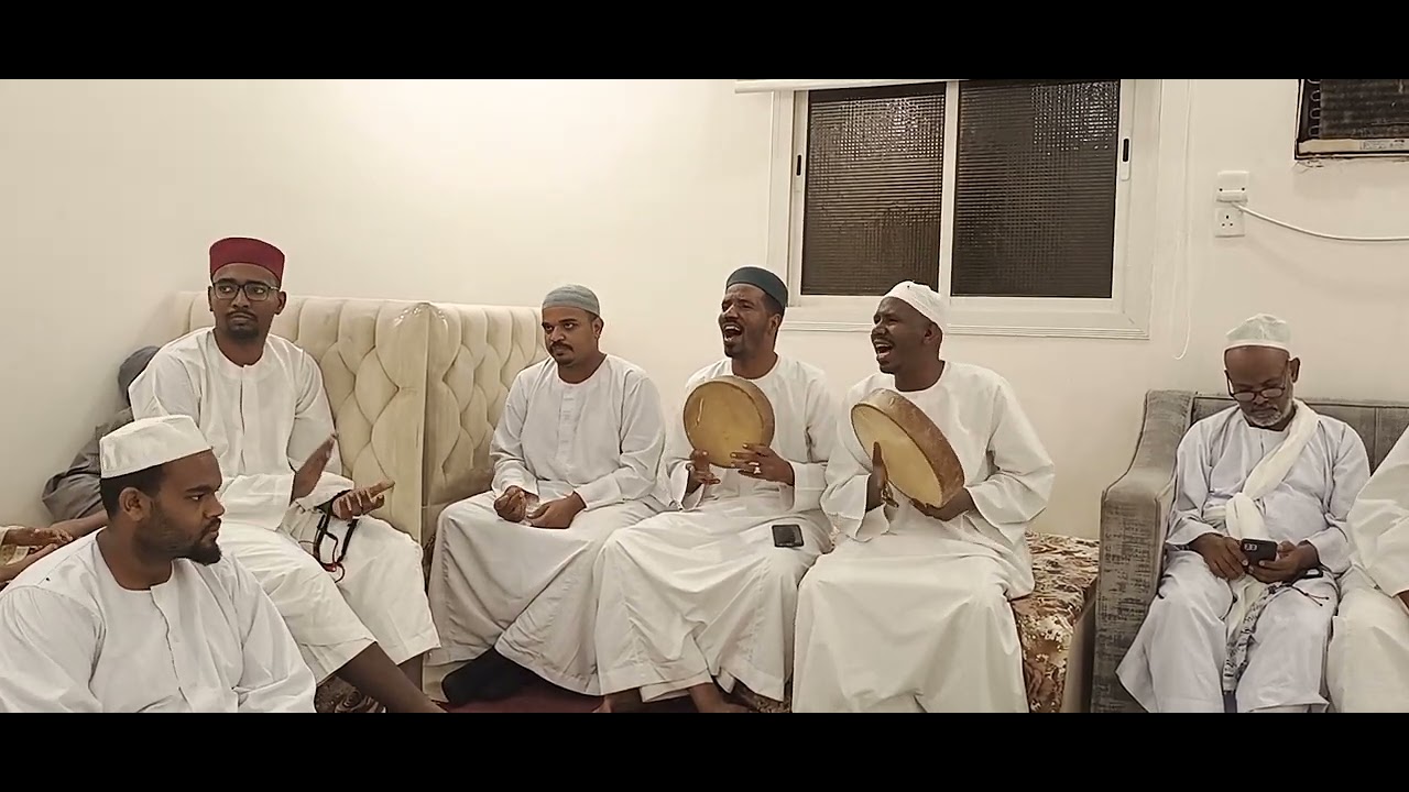 مدحة صل يا سلام لاحمد ختام المرسلينا ، المادح محمد عبدالكريم وبكري عبدالكريم