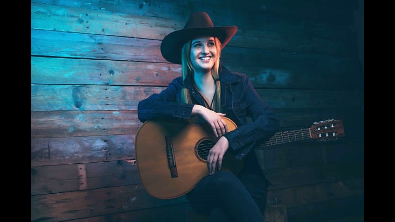 Western Cowboy Music &mdash; Classic Wild West Melody with Acoustic Guitar & Frontier Vibes