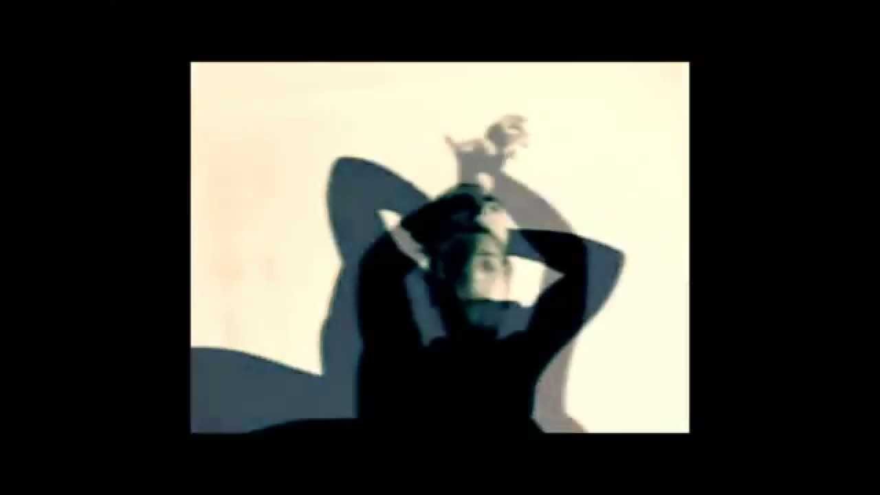 Kriistal Ann - &Alpha;&nu;&tau;&iota;&gamma;ό&nu;&eta; 