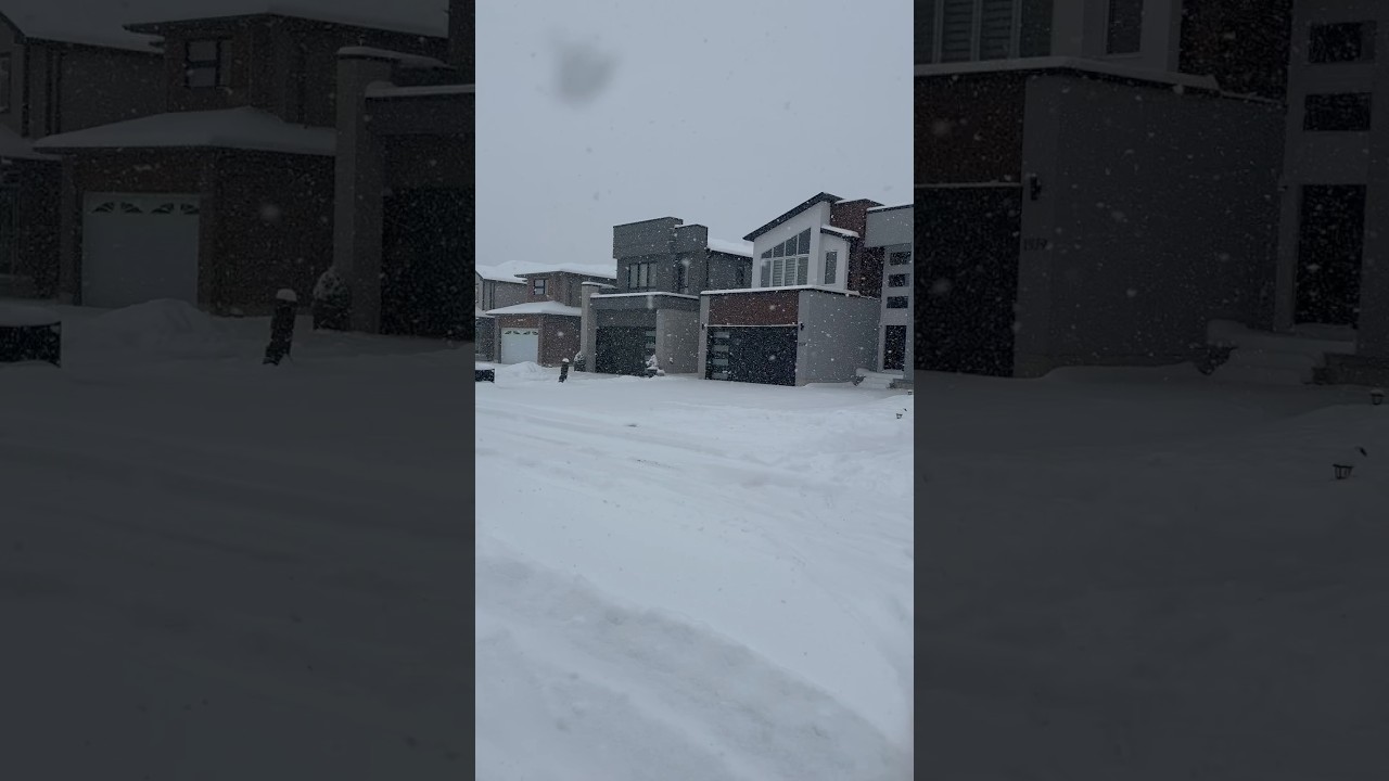 Snow fall in London Ontario! Dec 2nd 2024 ❄️ ⛄️