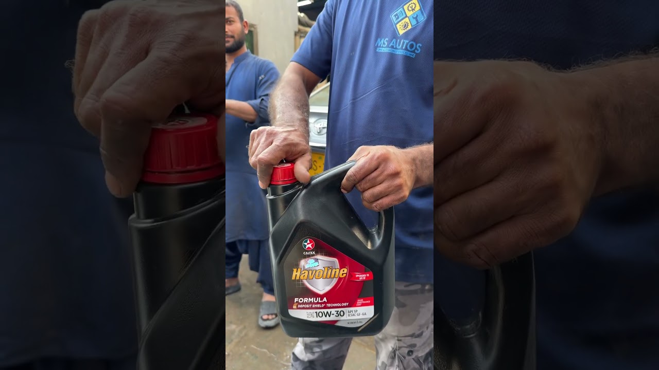Alto First Oil Change | Which Engine Oil is Best for a New Car? 10W30 vs 5W30#msautos#mechanic