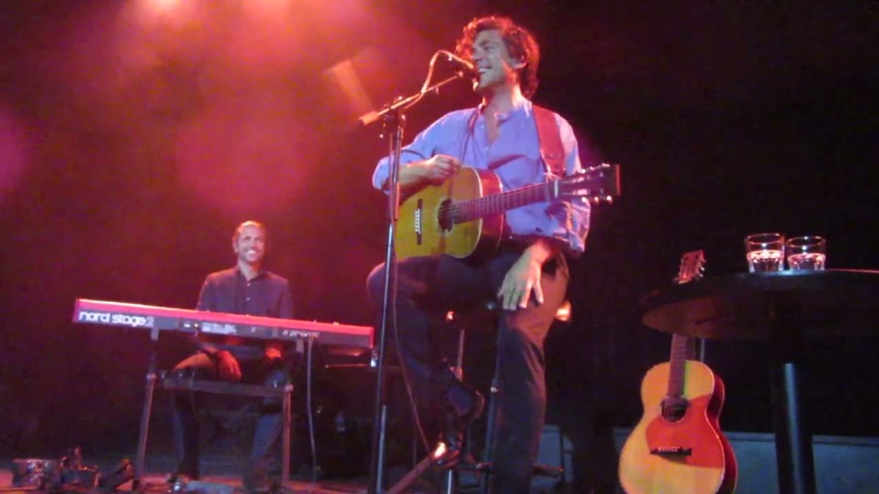 Jack Savoretti - What More Can I Do? - Prague, Roxy 29.09.2022