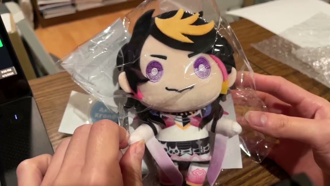 [Merch] Unboxing some merch!! Enstars, Nijisanji, TWST, and others I forgot LOL
