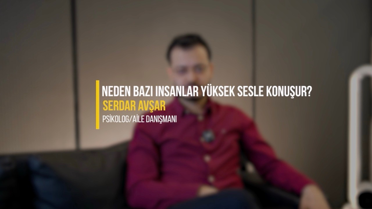 Neden Bazı İnsanlar Yüksek Sesle Konuşur?