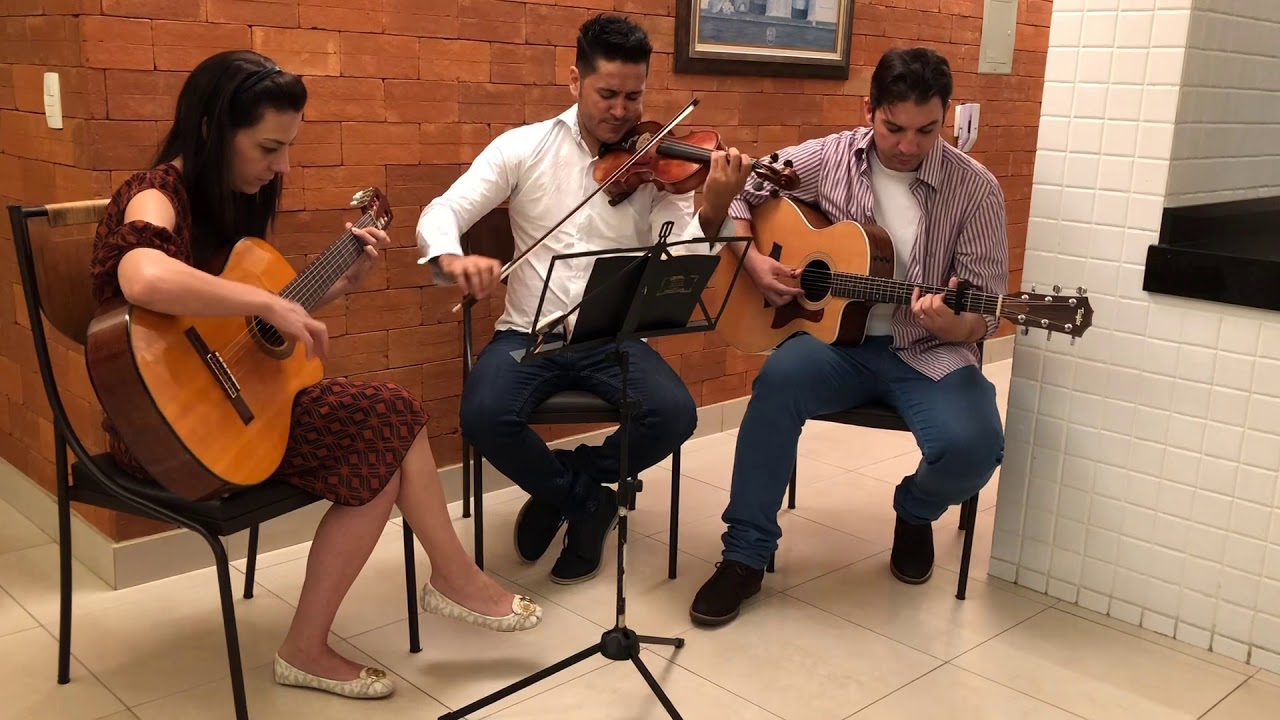 402- Ó irmãos, a Deus devemos ( Part. Ester Alcântara e Flávio Alcântara )