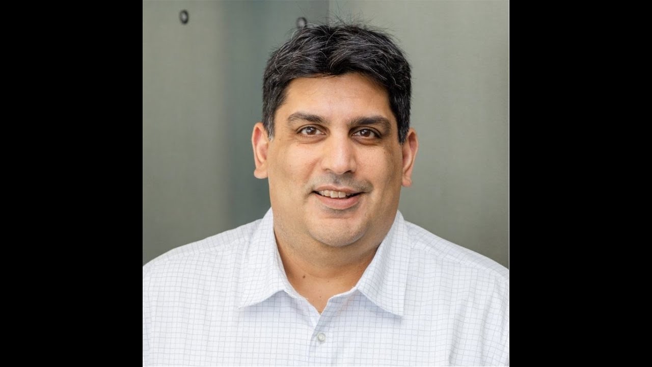 How This $2B Money Manager Looks At Holistic Investing…