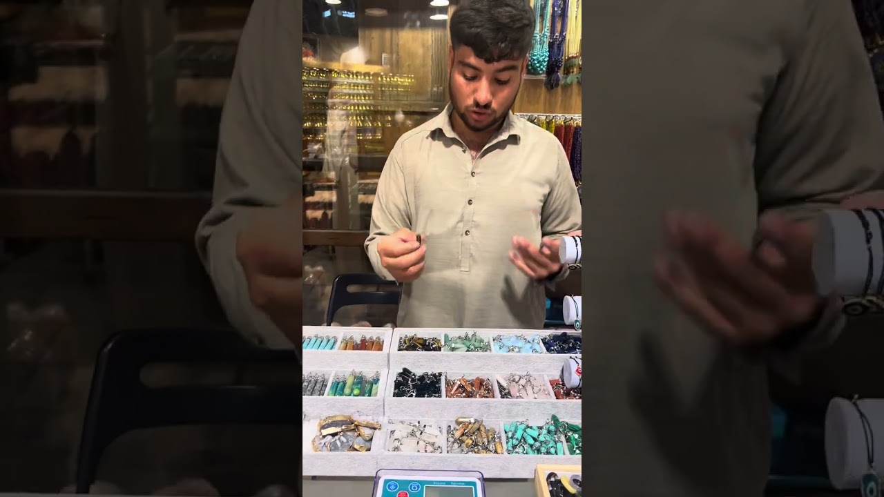 Precious stones shopping!!!! 📍Al Seef , Dubai