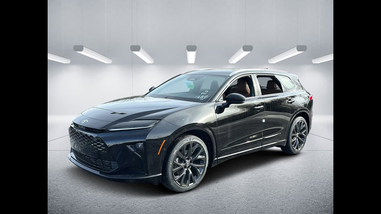 2026 Toyota Crown Signia Limited Delaware, Powell, Westerville, Dublin, Galena OH