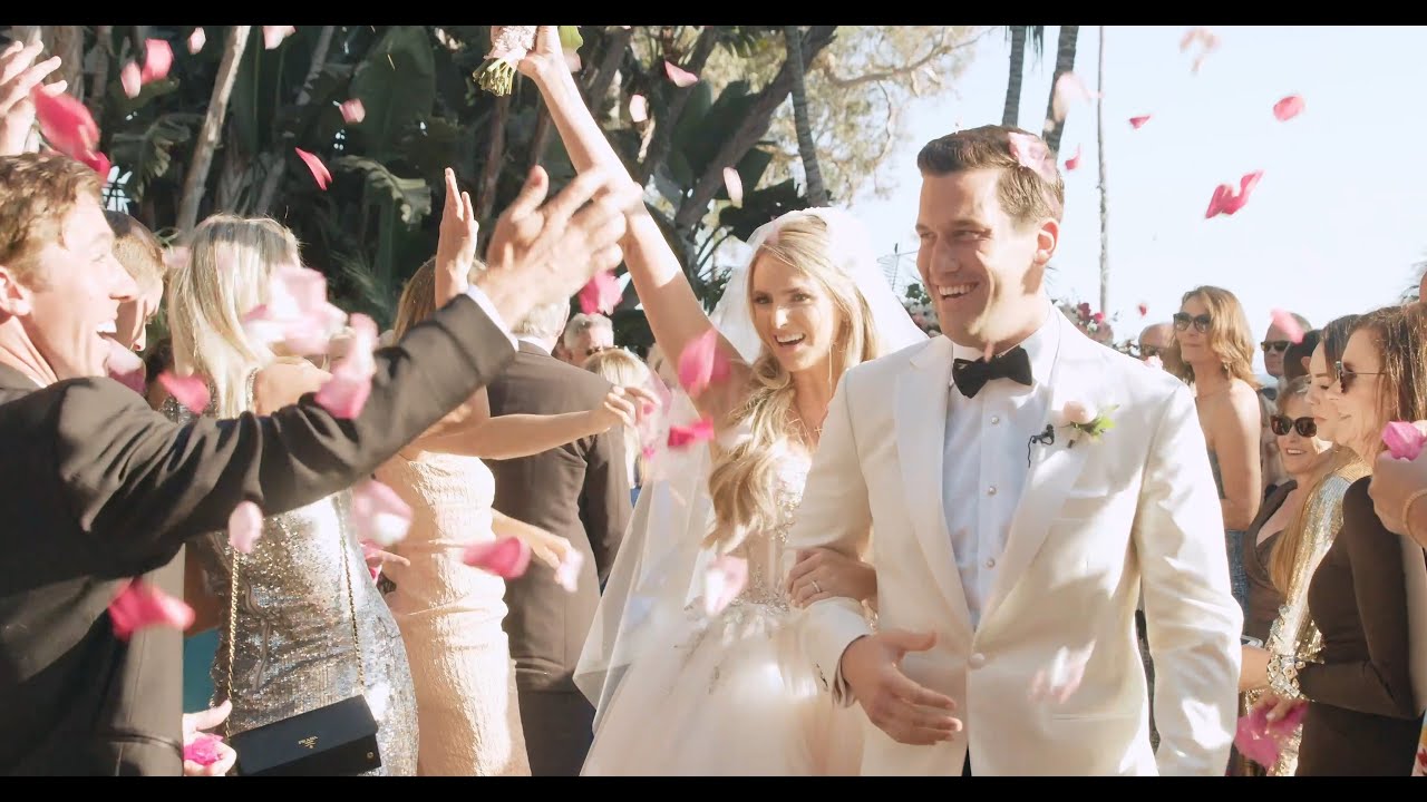 Ocean views and fabulous greenery at the Wedding of Alexa and Sam - Four Seasons The Biltmore