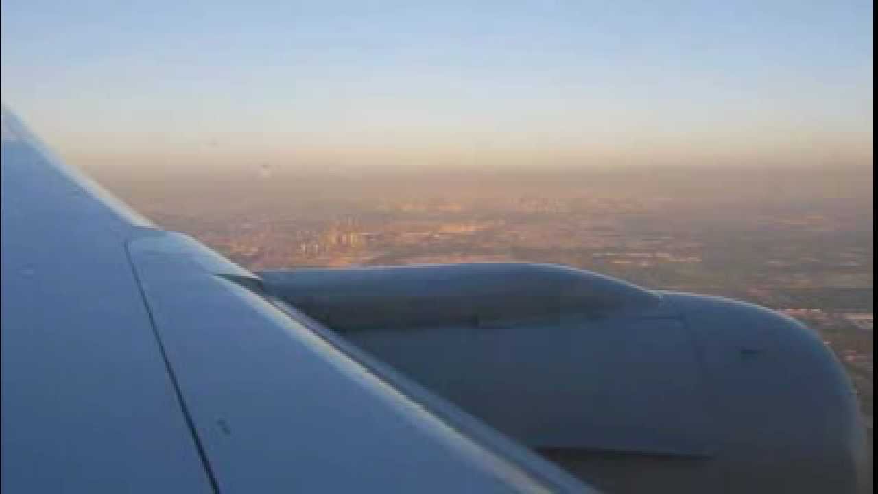 Malaysia Airlines B777-200 MH370 landing at Beijing Capital International Airport [window view]