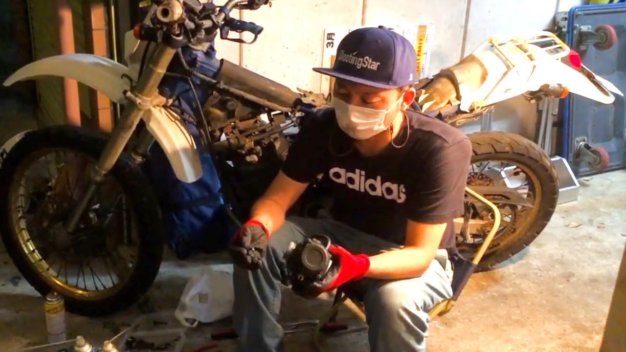 【30年前のバイク レストア#2】固着したキャブをエンジンから外せるかやってみた【DR250sh】