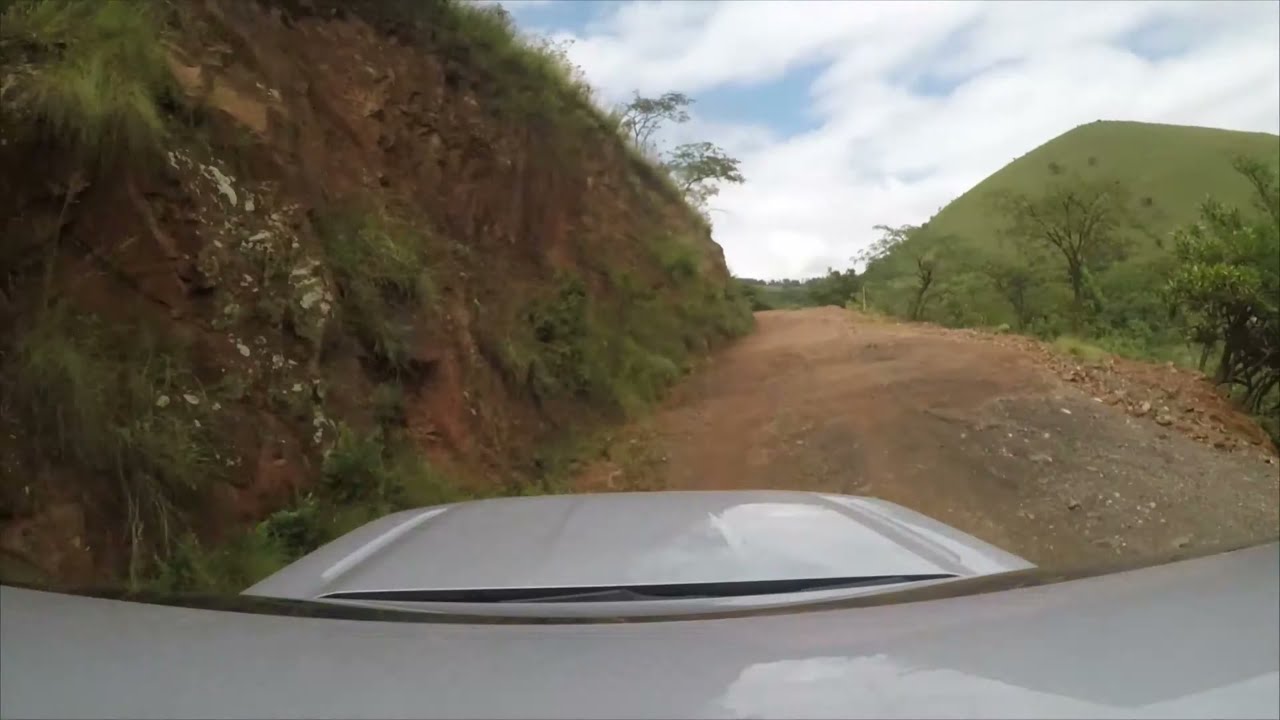 Road to Shiyalongubo dam
