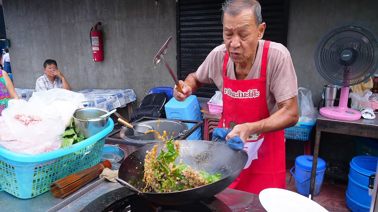 Amazing Grandpa Cooking Skills! $0.3 Fried Pork Egg Rice & Noodle - Thai Street Food