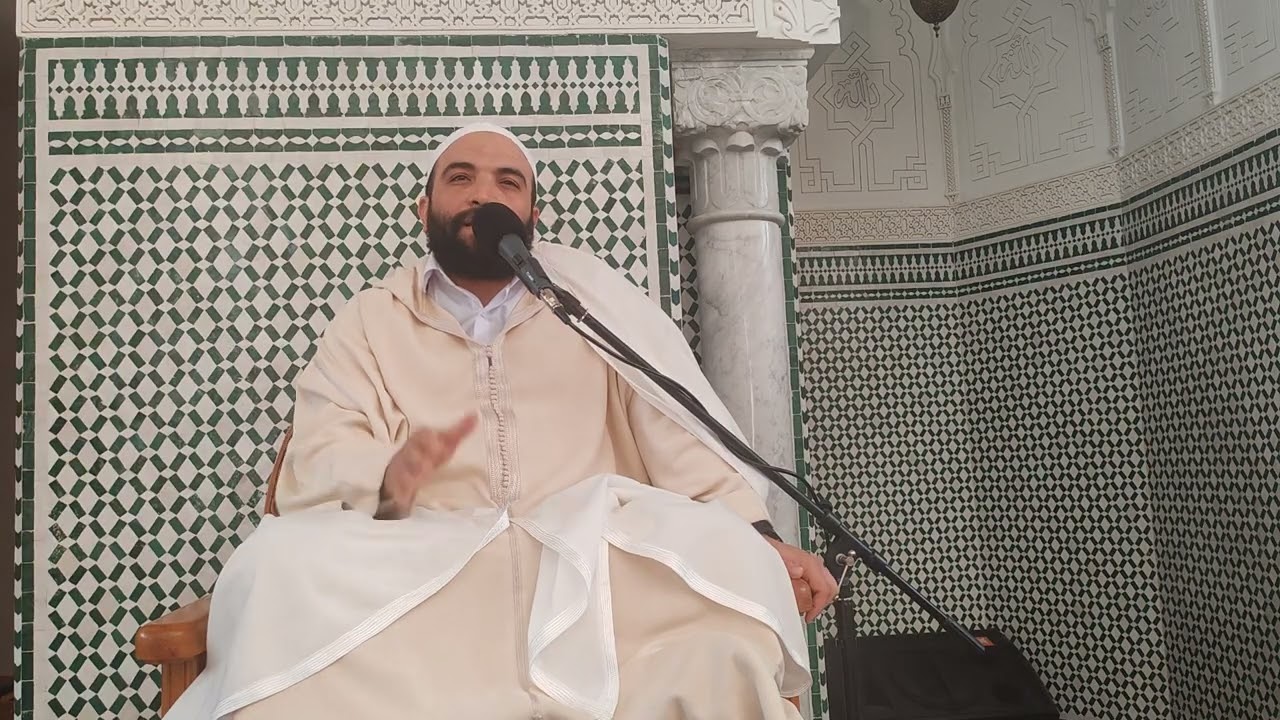 فتنة مواقع التواصل الاجتماعي 