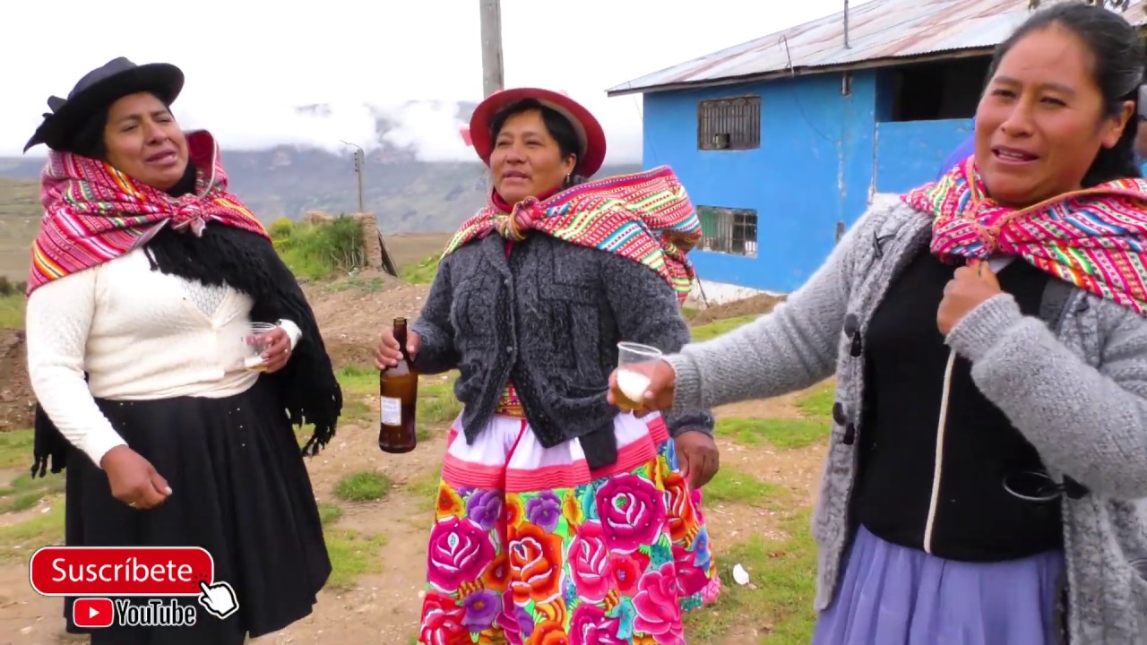 Huaylarsh Antiguo estilo Canipaco - Orquesta Súper Bacanes del Perú