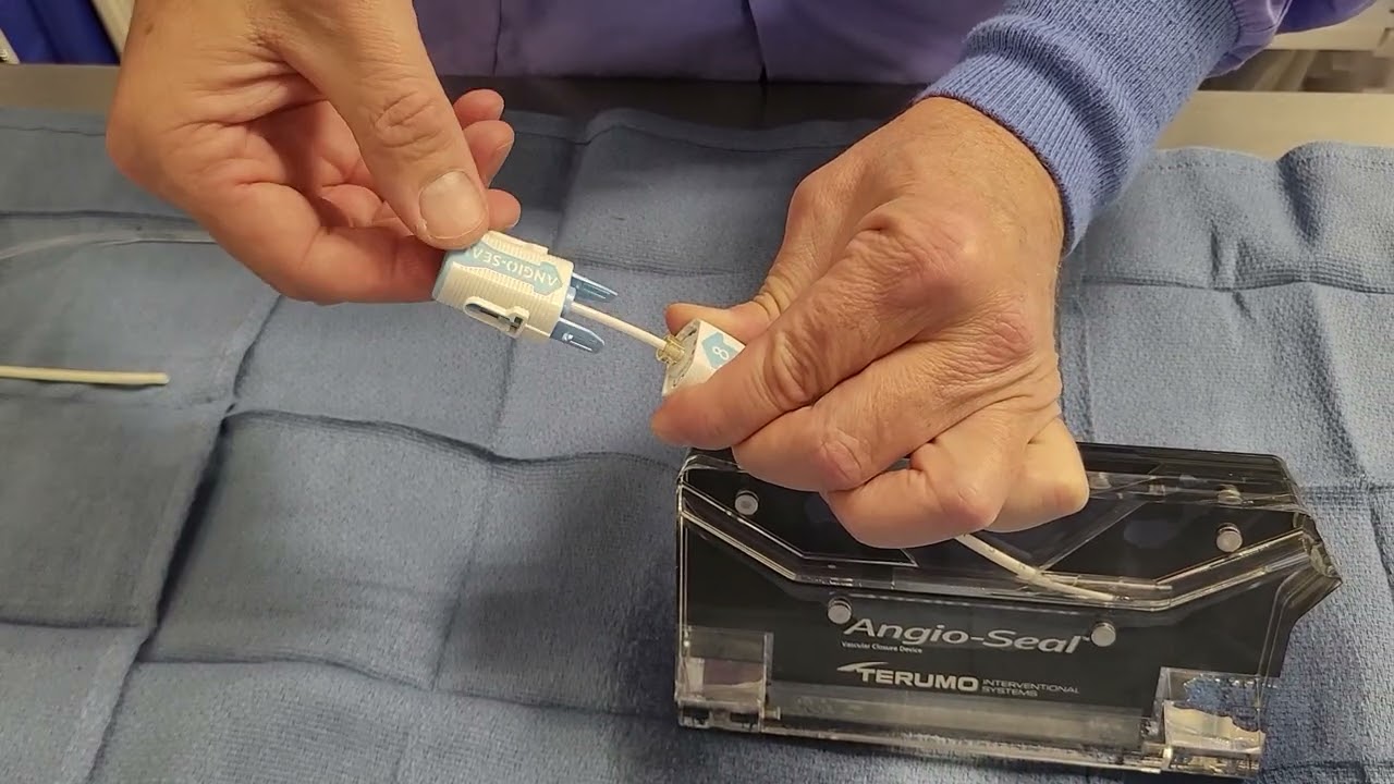 Angioseal deployment