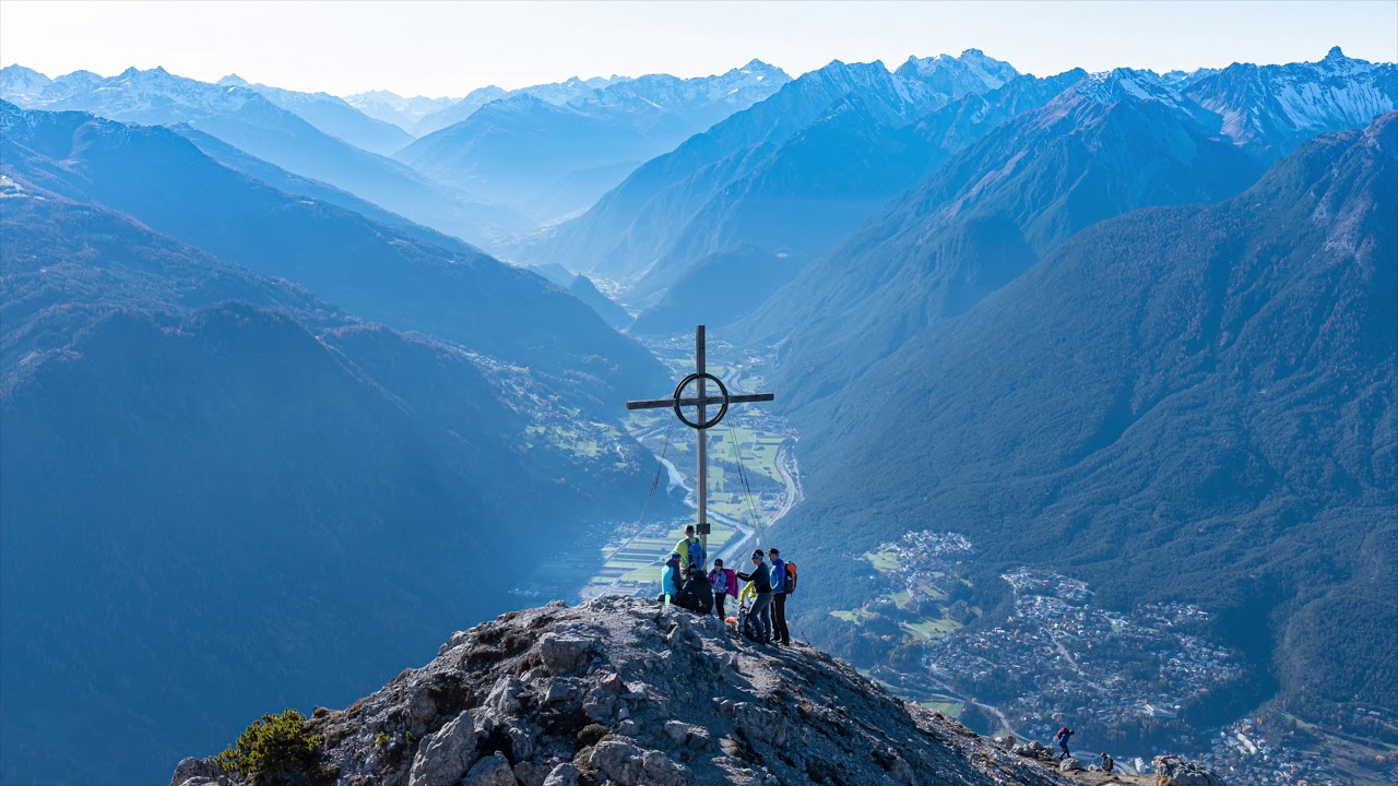 Tschirgant, herbstliche Rundtour ab Karrösten