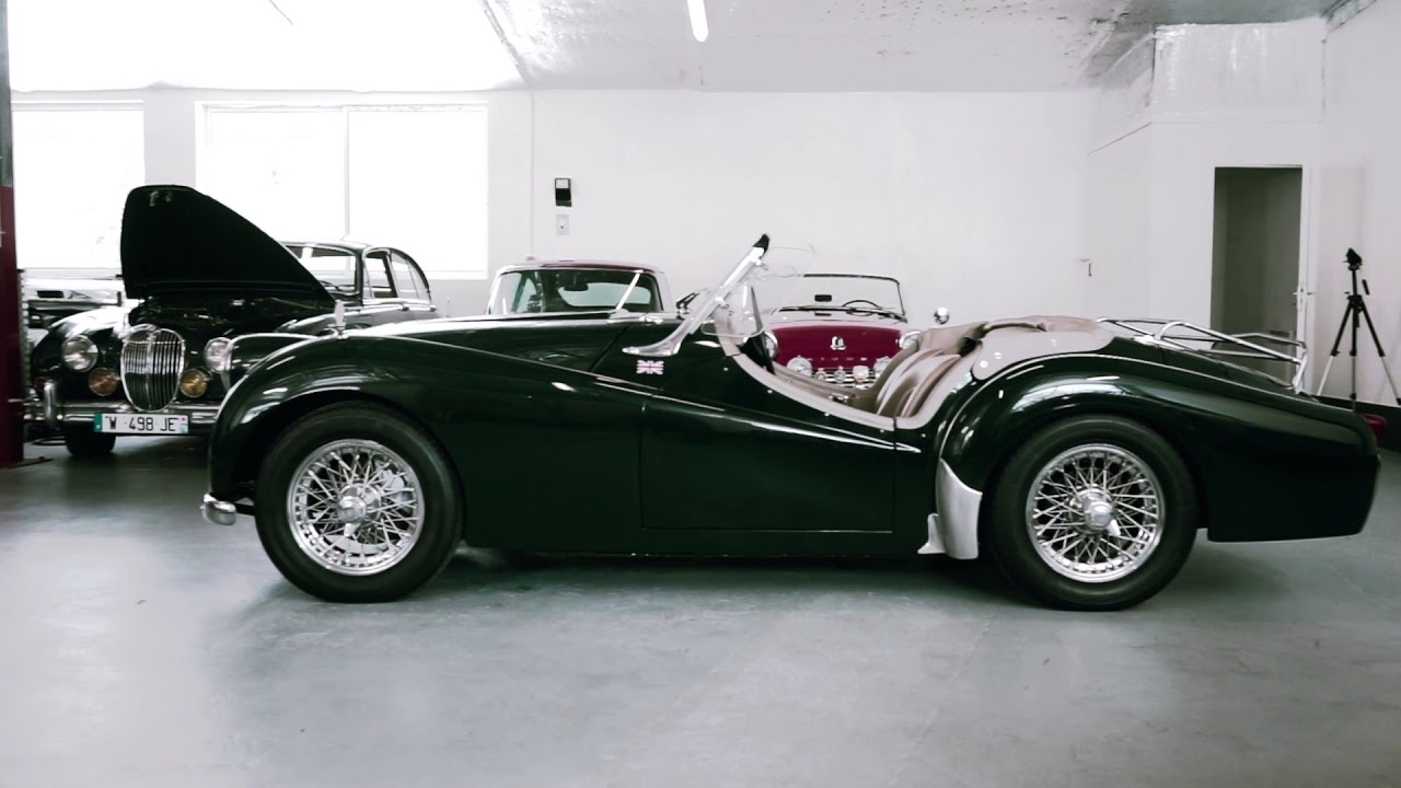 Triumph TR3 Small Mouth Green 1957