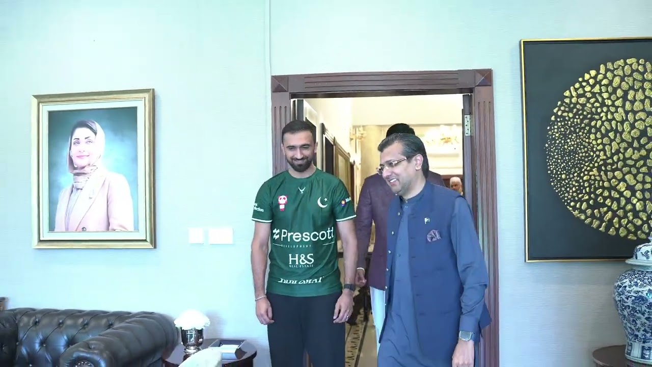 Briefing Mr Ali Dar Advisor CM Punjab.