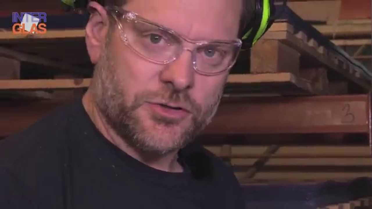 Sådan skærer du lige snit i akryl