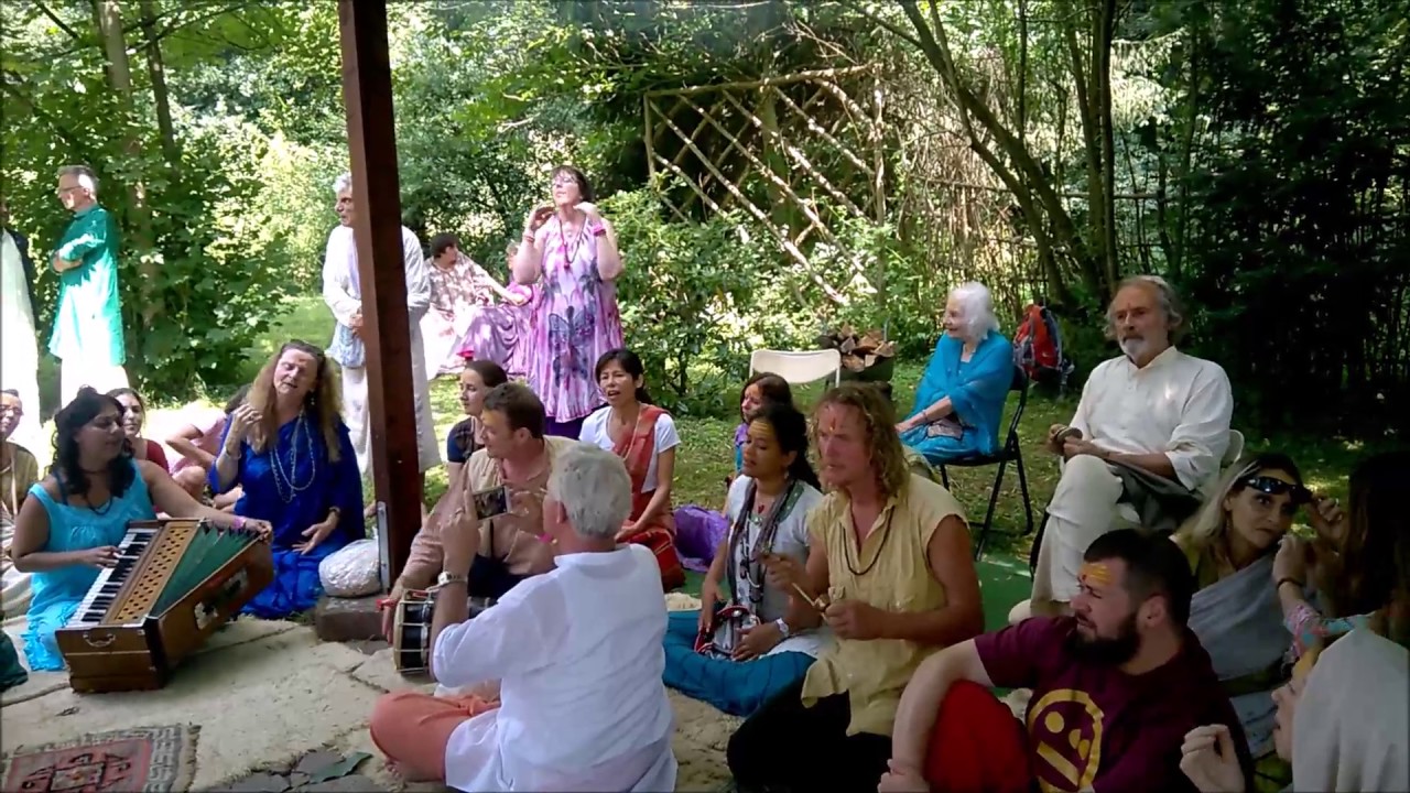 Gurupurnima 2017 Bhole Baba Ashram Rieferath/ Germany - Ambe Maa