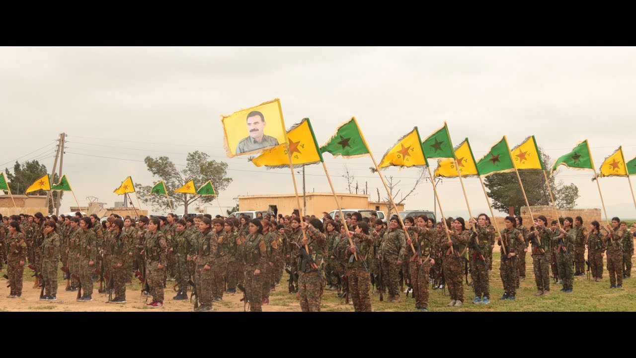 Şervanên YPJ’ê Bi rihê berxwedanê 8’ê Adarê pîroz kirin