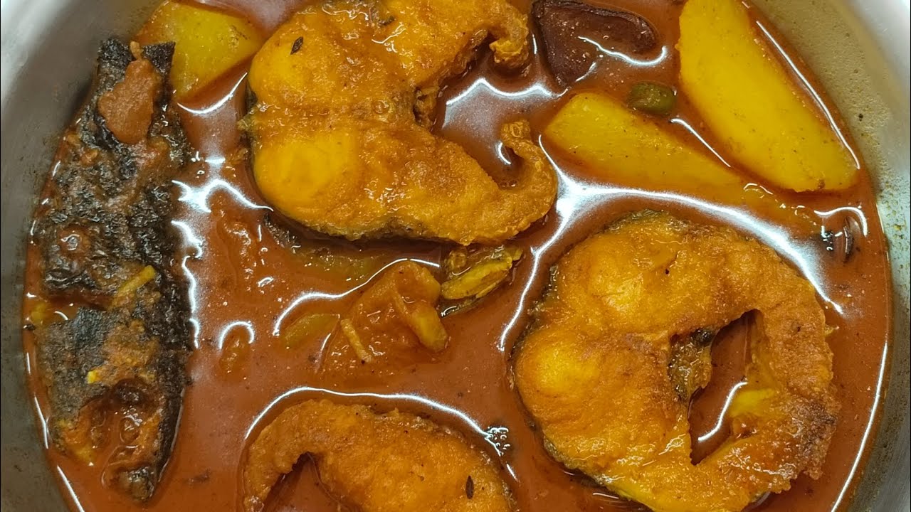 মিলন ক্ষেত্র মাছের ঝোল শোল মাছ আর কৈ মাছ দিয়ে তৈরি করেছি কেমন হয়েছে অবশ্যই জানিও ❤️#viralvideo 