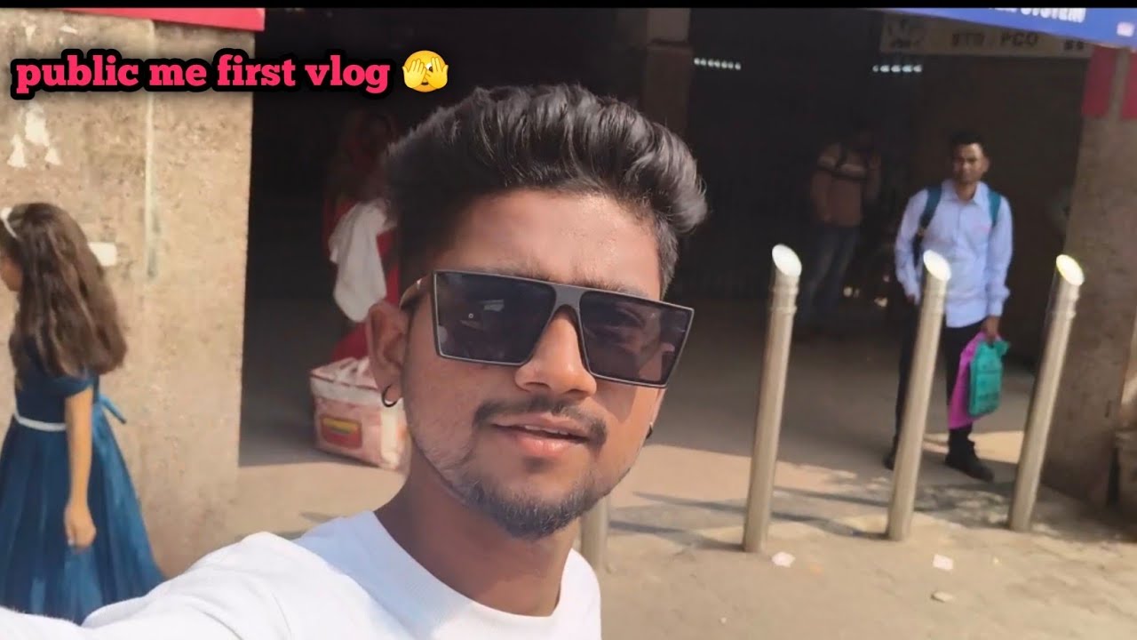 Public Me First Video (vlog)🫣 Finally Guys Public Me Video Bana Diya!#vlog #minivlog #public 