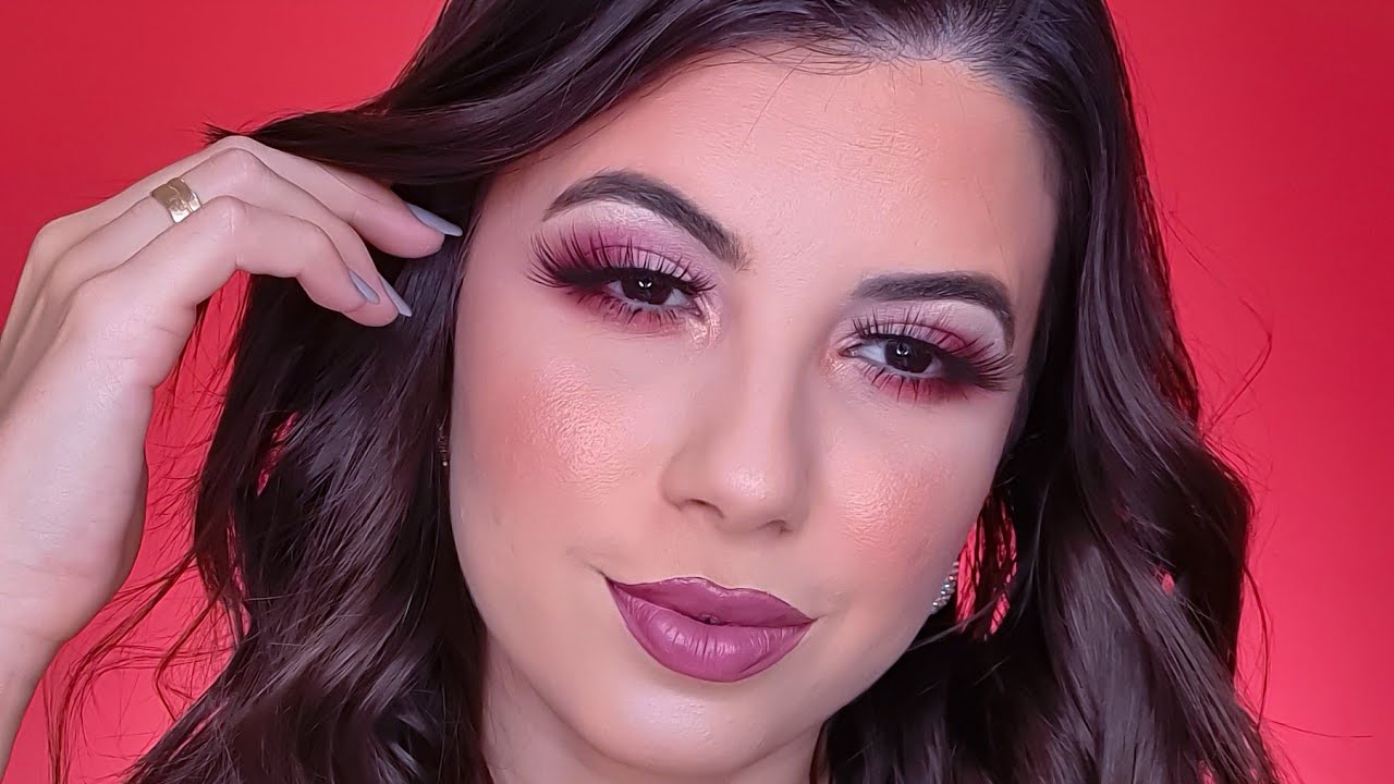 Nath Freire | faça sua make de fotos em casa