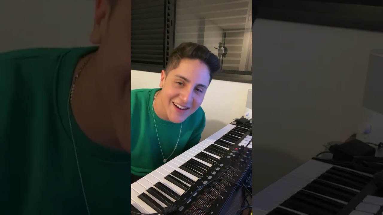 Hugo Henrique voz Piano Live 21/01/23