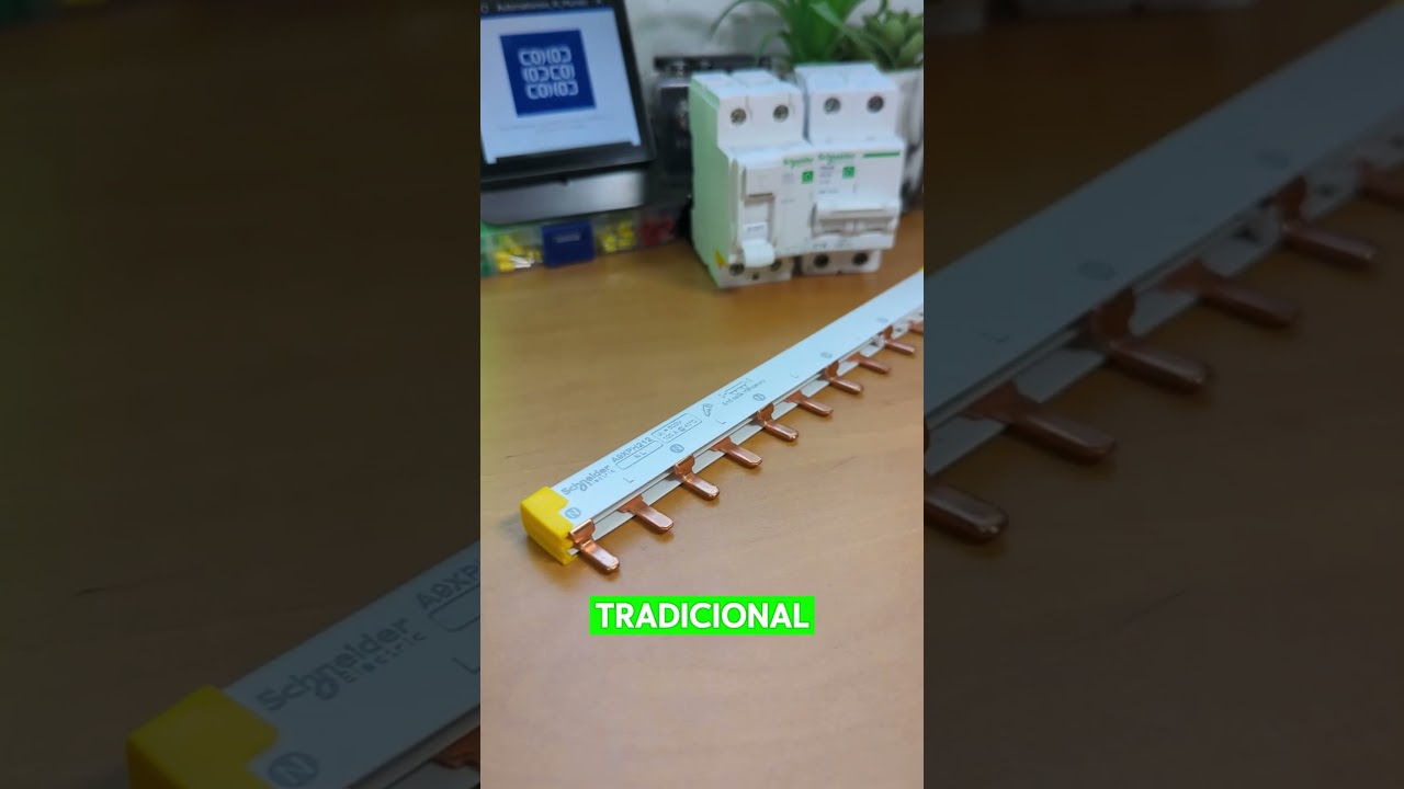 Accesorios para Cuadros El&eacute;ctricos: Peines⚡