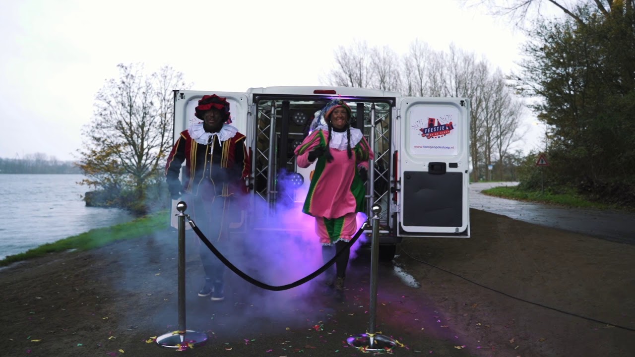 Feestje op de stoep - Sinterklaas