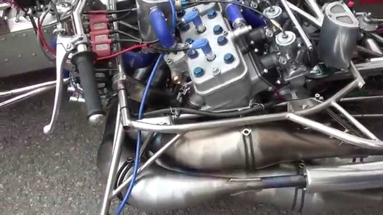 MotoGP VS  500cc 2 Stroke Sidecars