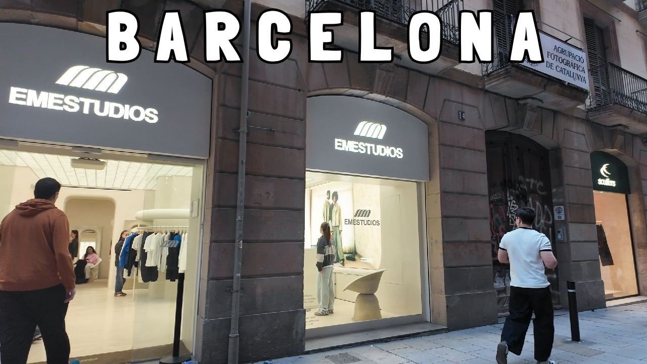 Las calles de BARCELONA que están llenas de Marcas de Ropa Virales | Walking Tour Marzo 2026