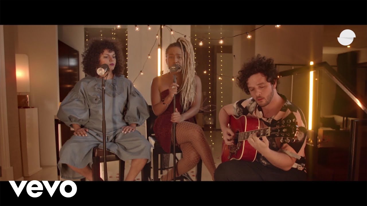 As Baías - Na Hora Do Almoço