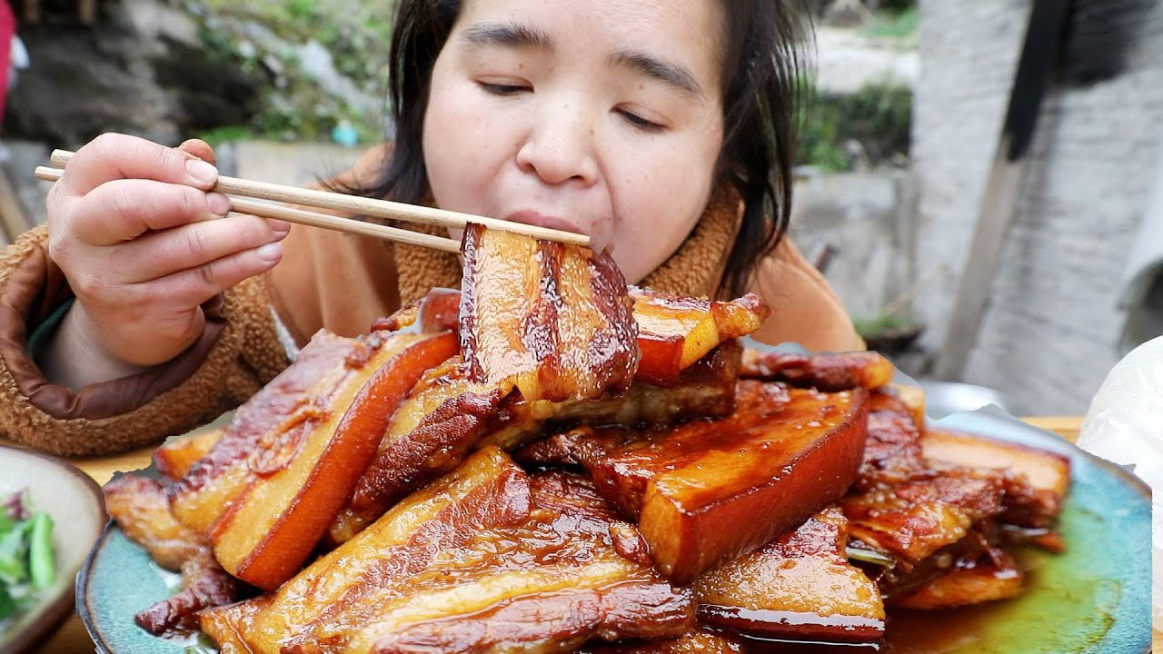 5斤五花肉，苗大姐做‘把子肉”，软烂入味，一嗦一块，3个馒头一碗米饭Pork Belly with Steamed Buns. Chinese hamburger!【苗阿朵美食】