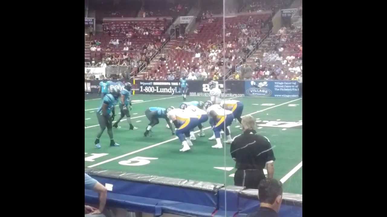 Head Coach Doug Plank Coaches Up the Philadelphia Soul (Fan Smartphone Video)