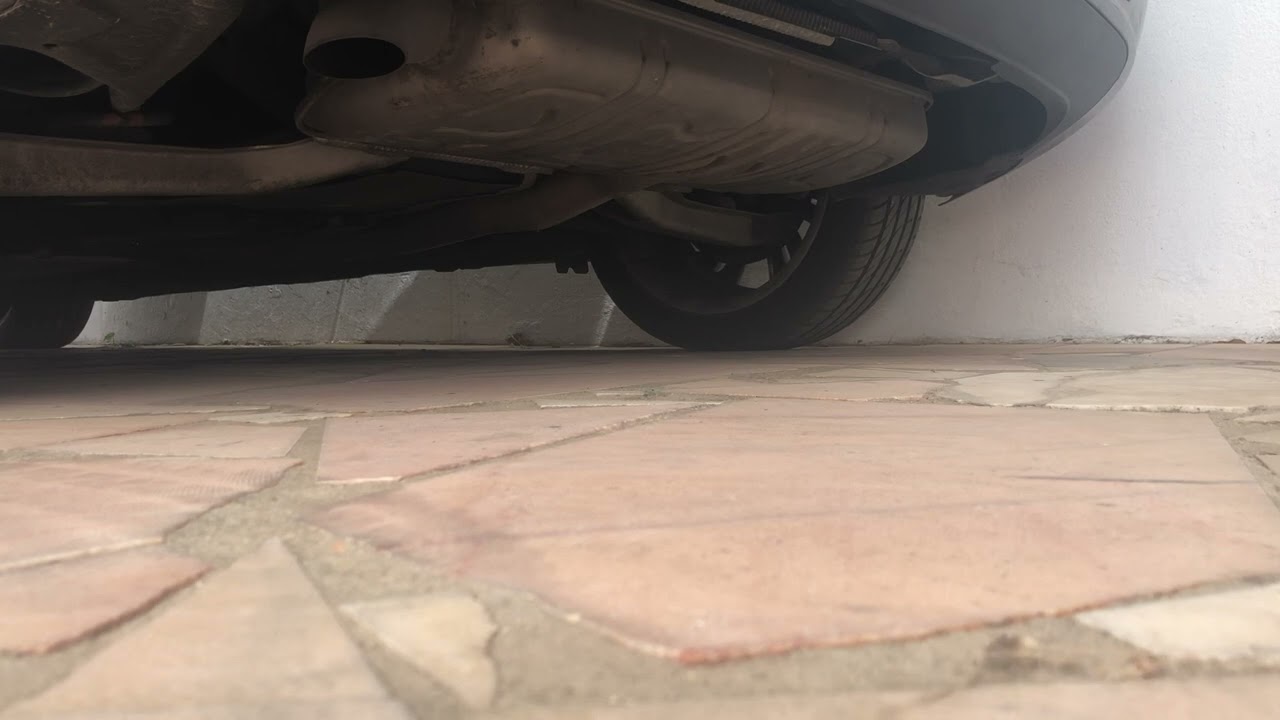 2012 Mercedes B200 CDI (W246) Startup sound and Revs | B Class | 4 cylinder Turbo Diesel sound