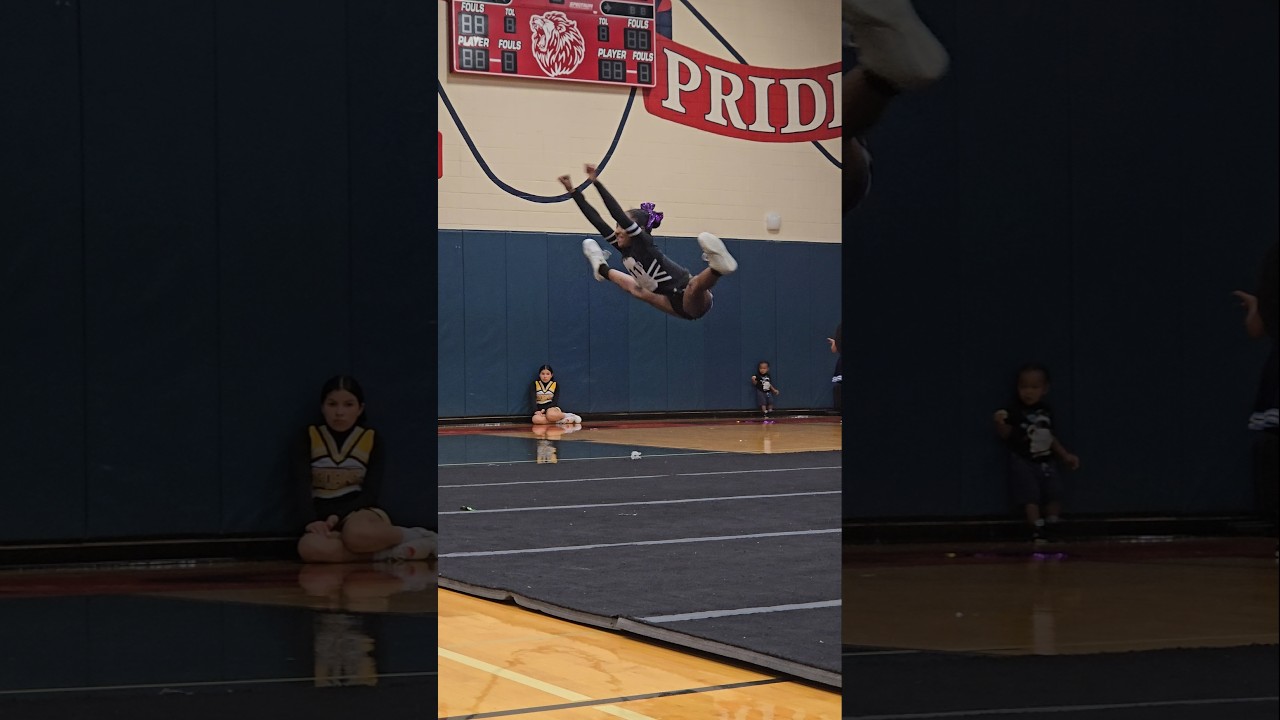 😱😳 Jumps #23 #cheercompetition ##cheerleading #cheershe8 #cheerteam #stompnshake #cheerfun #share
